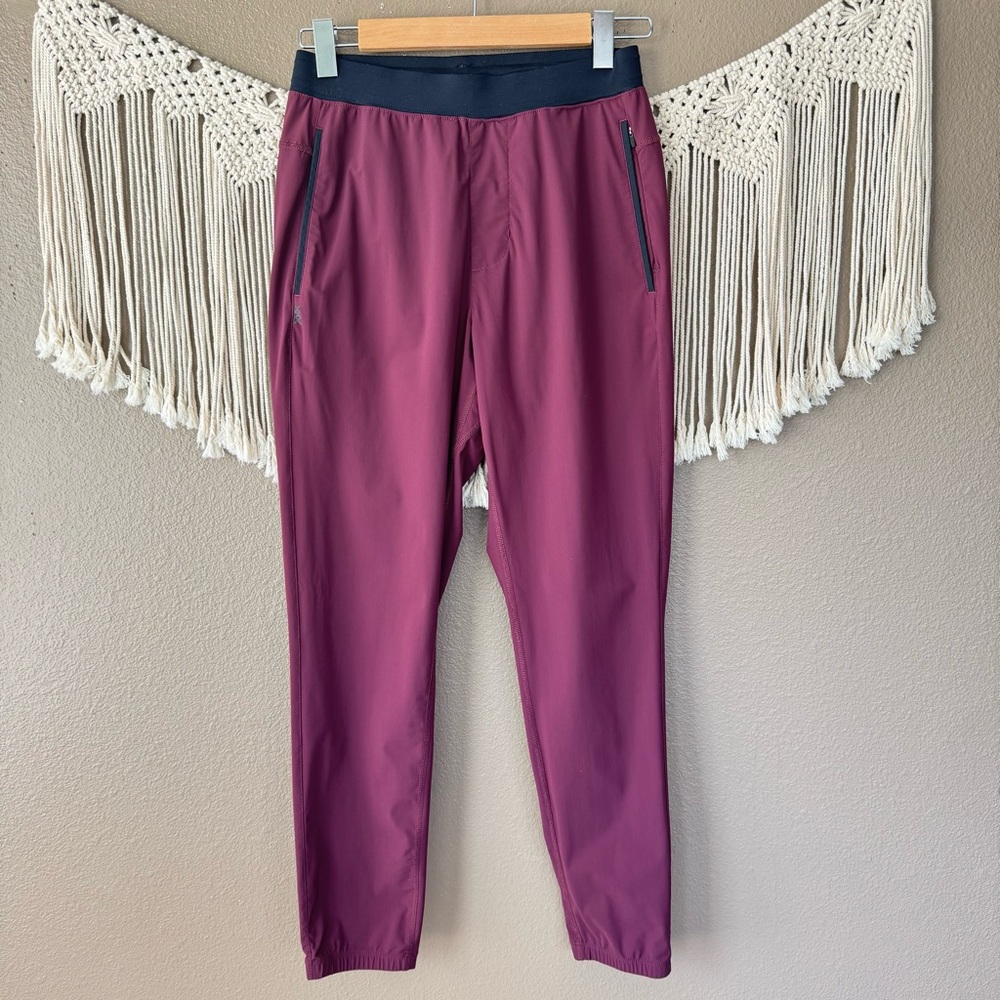 Rhone Men's Versatility Pant‎ maroon size small D